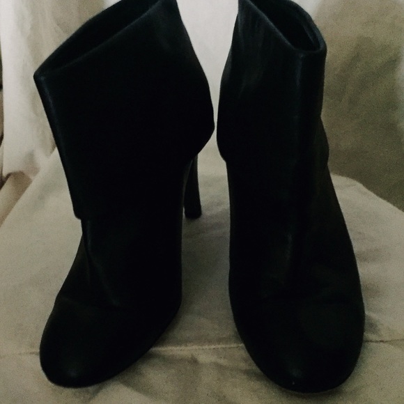 ASH❤️black foldover bootie.🌹Leather🌹Cute! - Picture 8 of 11